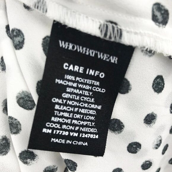 Who What Wear Button Up Blouse Size M - Picture 6 of 7